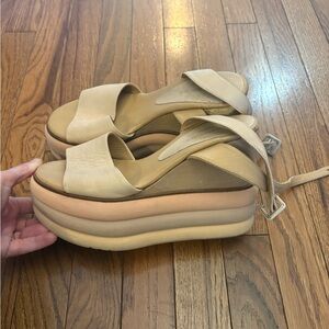 Paloma Barcelo Cream Layered Platform Wedges Sandals